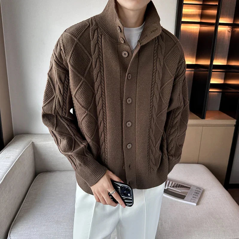 Men’s Chunky Knit Cardigan Sweater with Cable Pattern