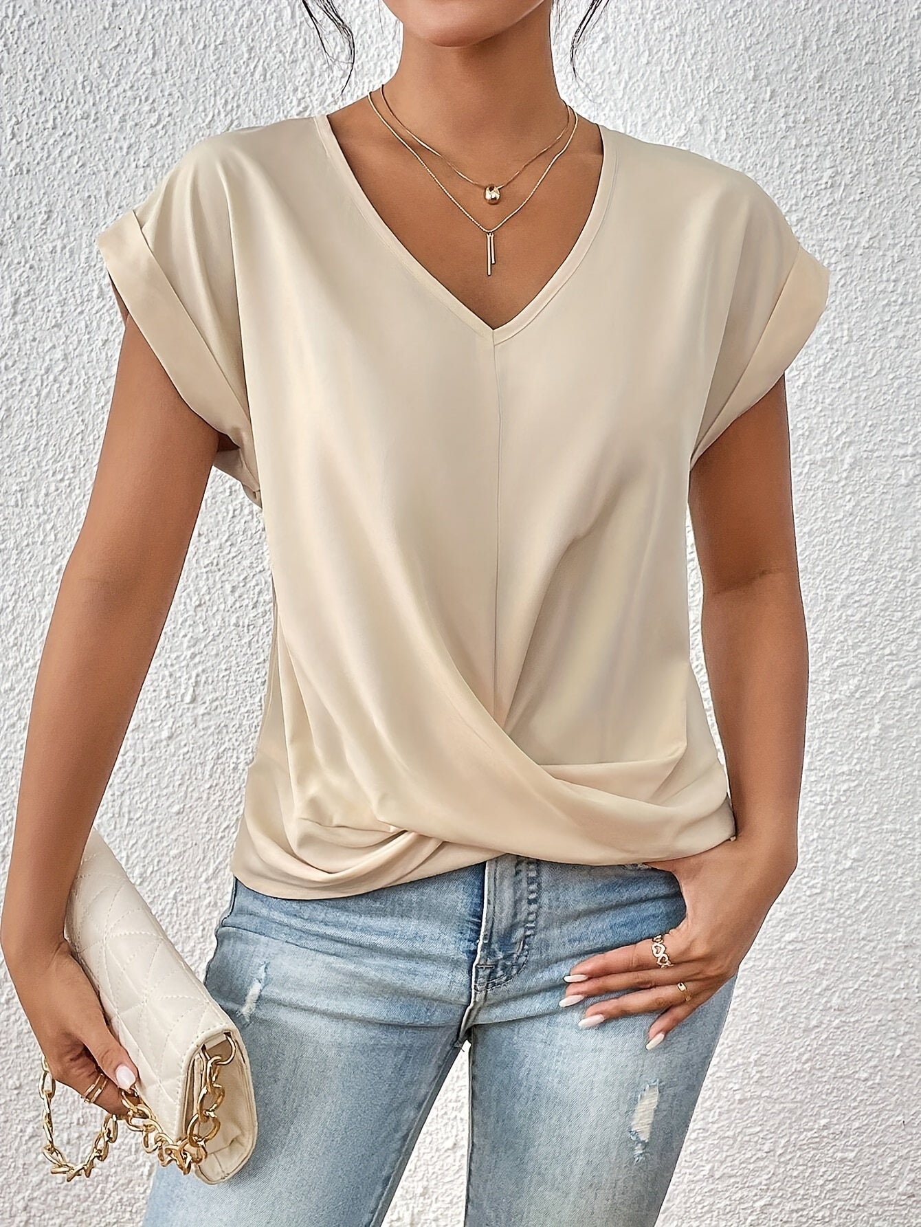 Michelle | Casual T-shirt with Soft V-neck