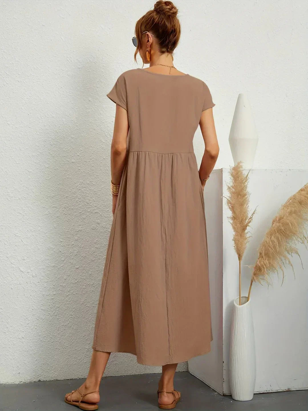 Claire | Relaxed Gathered Midi Dress